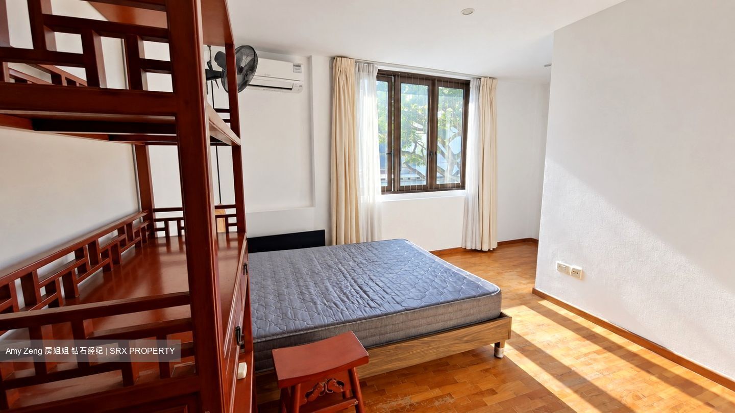 Changi Road (D14), Shop House #624556791